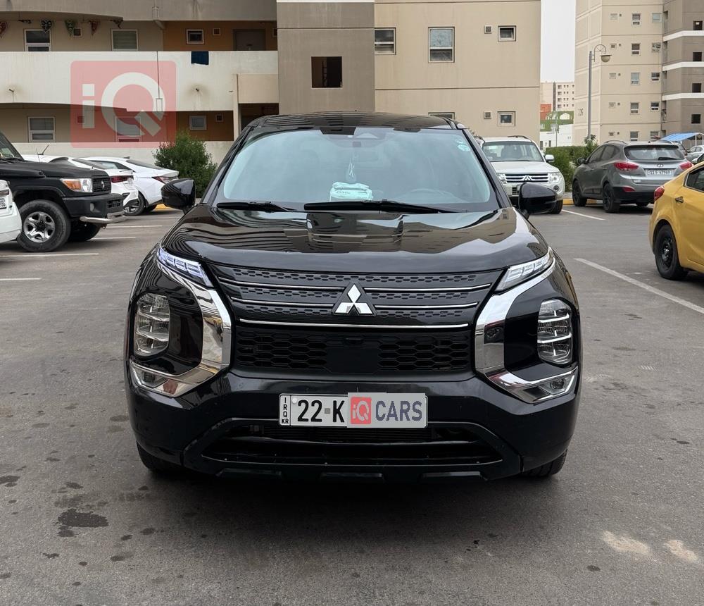 ميتسوبيشي اوتلاندر